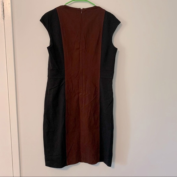 Akris Punto Brown and Black Fitted Sheath Dress - Picture 2 of 6